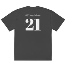 Load image into Gallery viewer, Oversized T-shirt